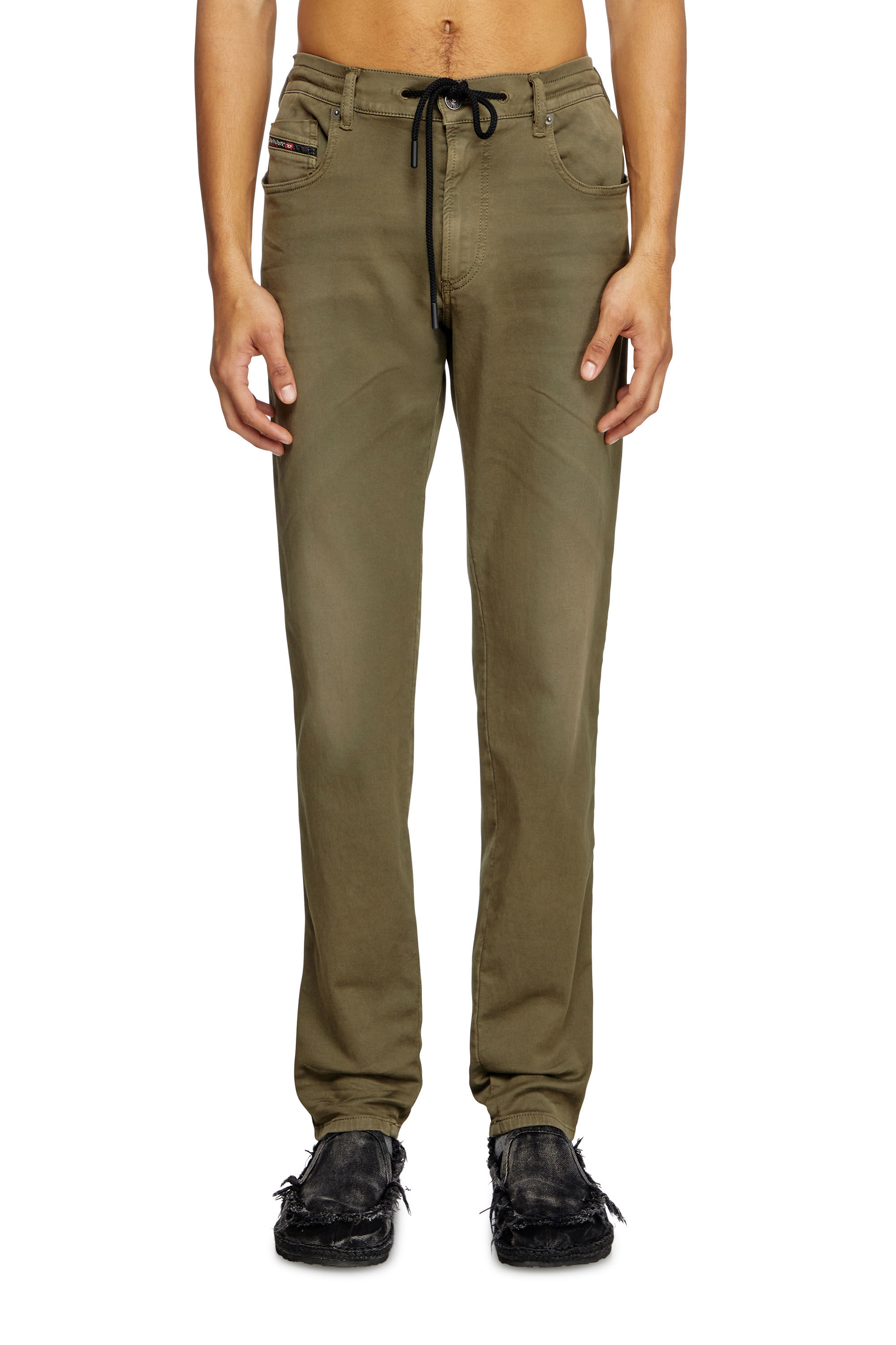 Diesel - Man's Slim 2060 D-Strukt Joggjeans® 0670M, Green - 3