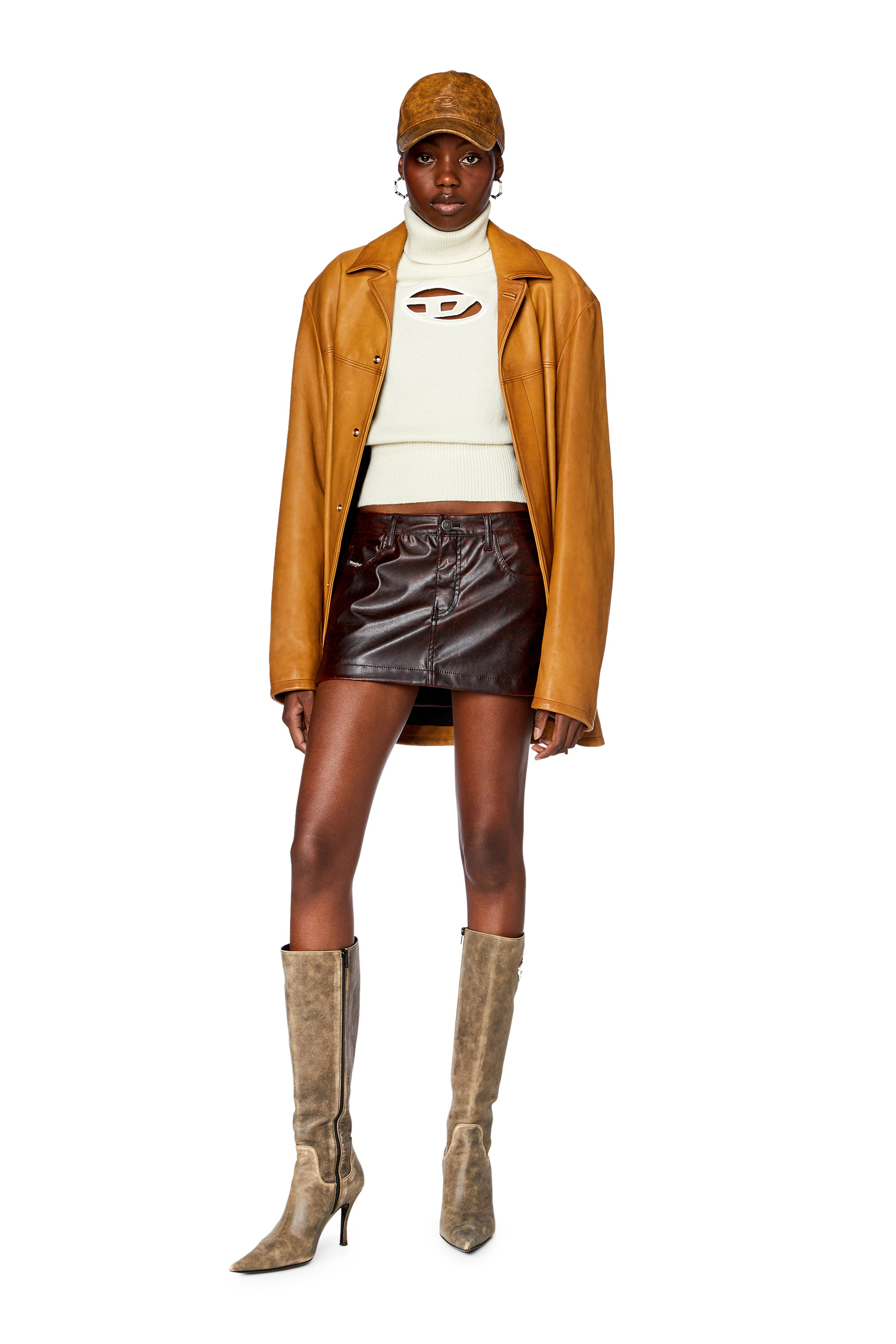 Short-sleeve jumper with cut-out logo