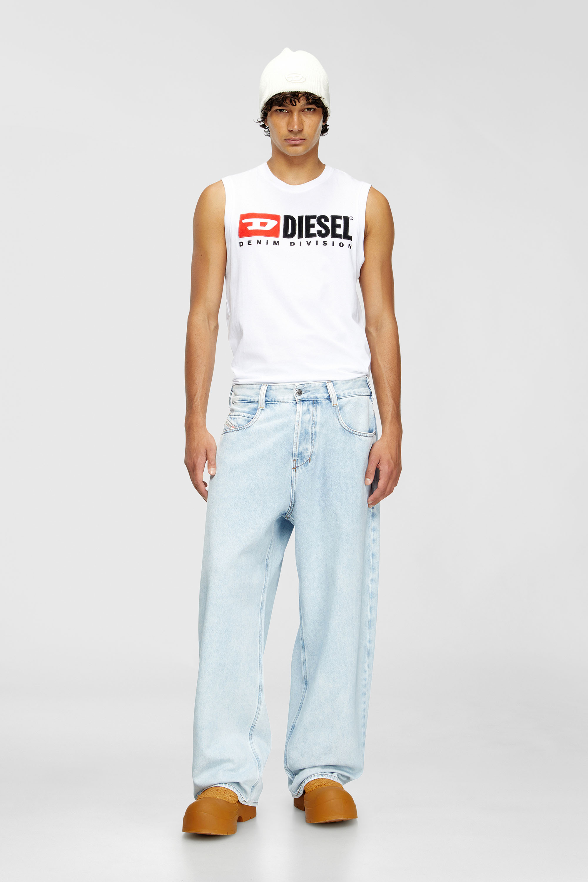 Diesel - Unisex's Relaxed Jeans 1997 D-Enim-M 09M74, Light Blue - 1