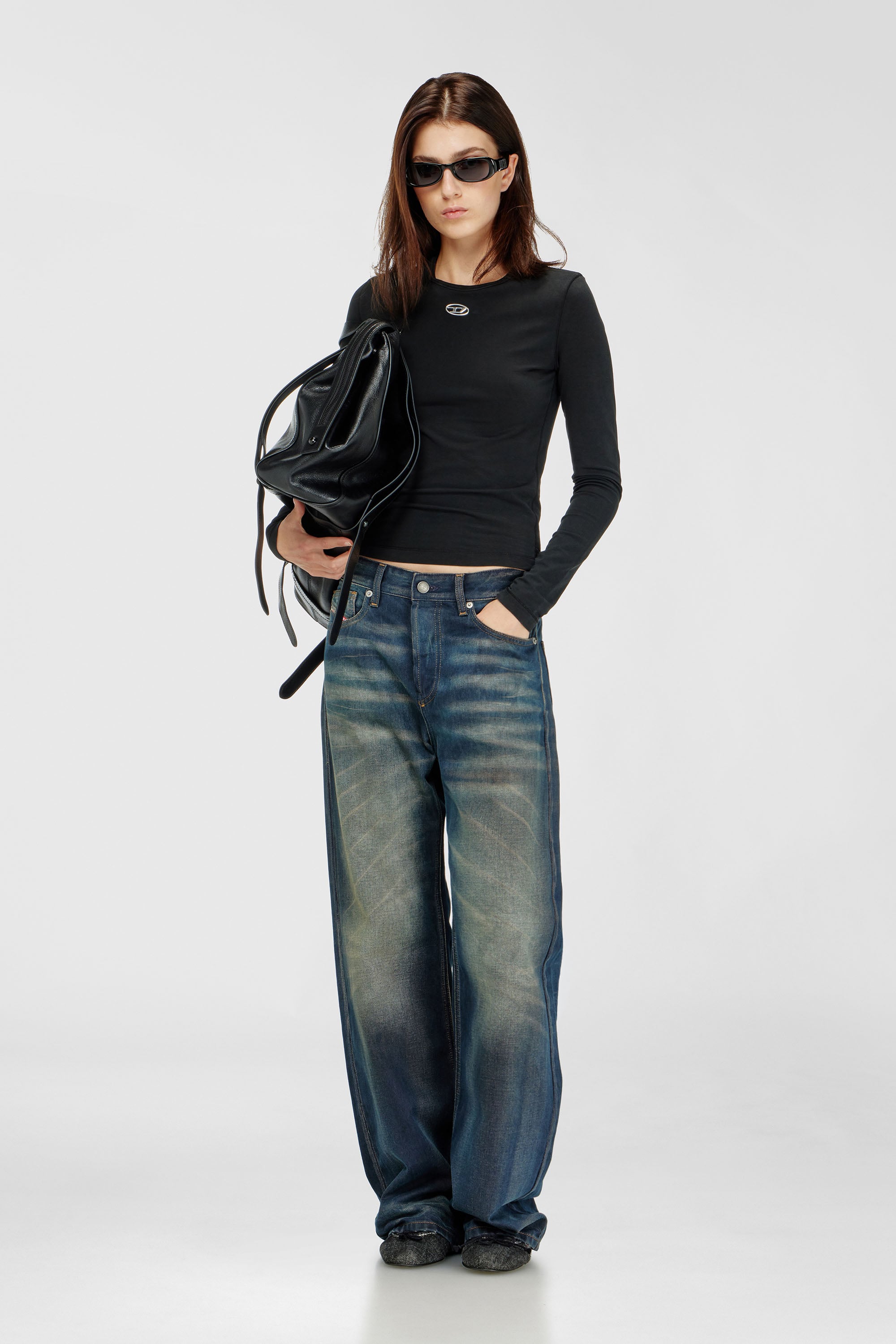 Diesel - Woman's Relaxed Jeans 1990 D-Waigee 09R09, Dark Blue - 2