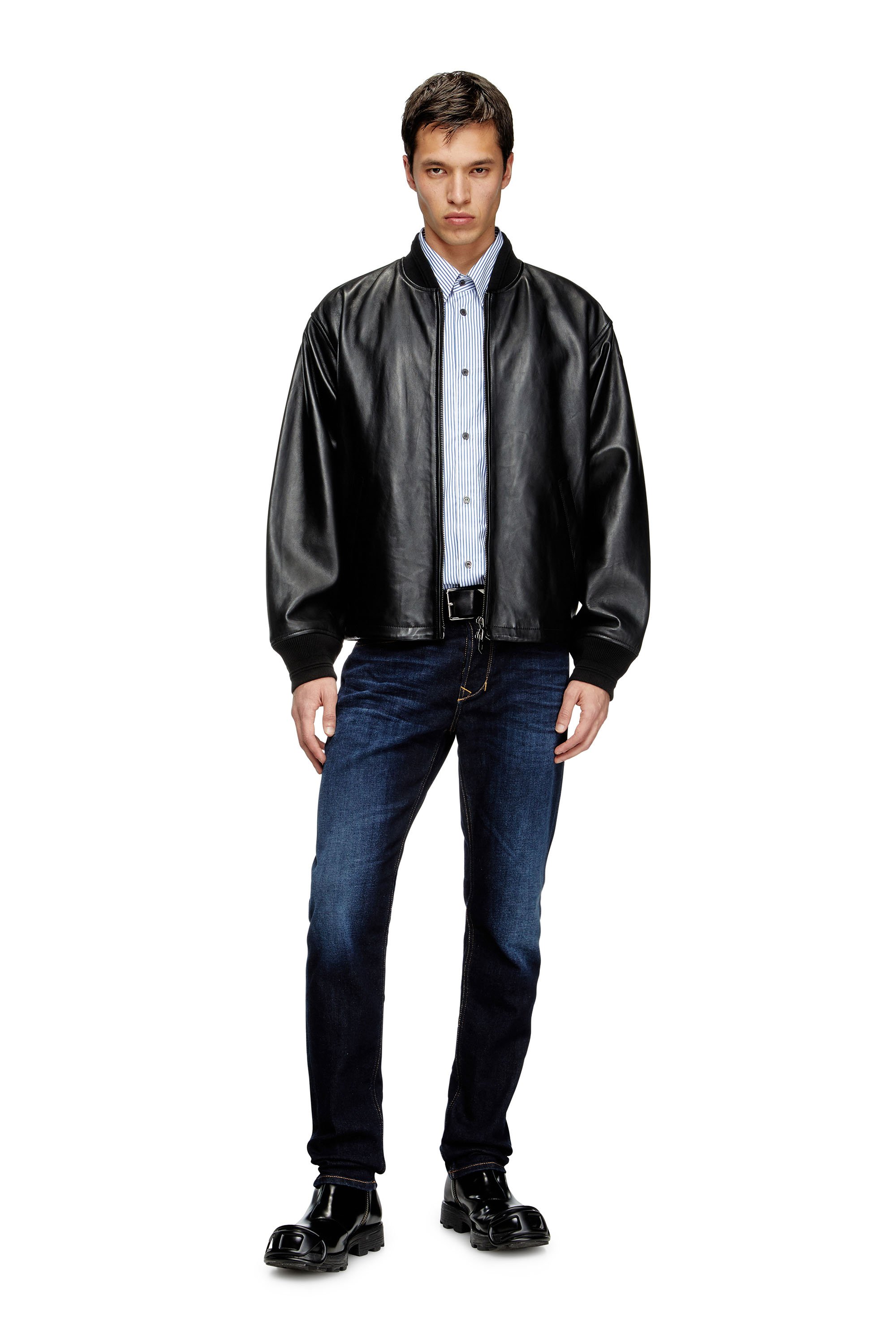 Diesel - Tapered Jeans 1986 Larkee-Beex 009ZS, Dark Blue - Image 6