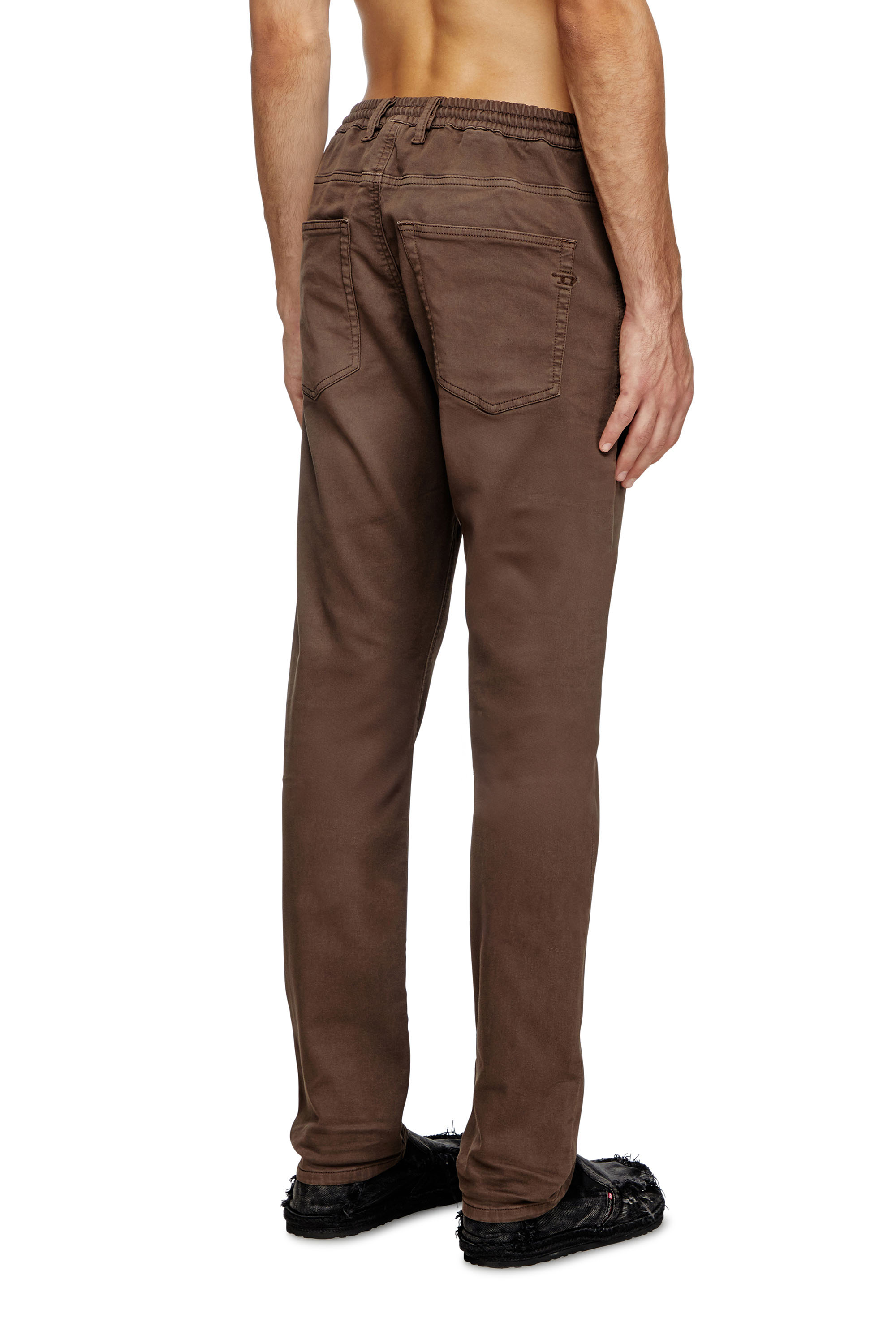 Diesel - Man's Regular 2030 D-Krooley Joggjeans® 0670M, Brown - 3