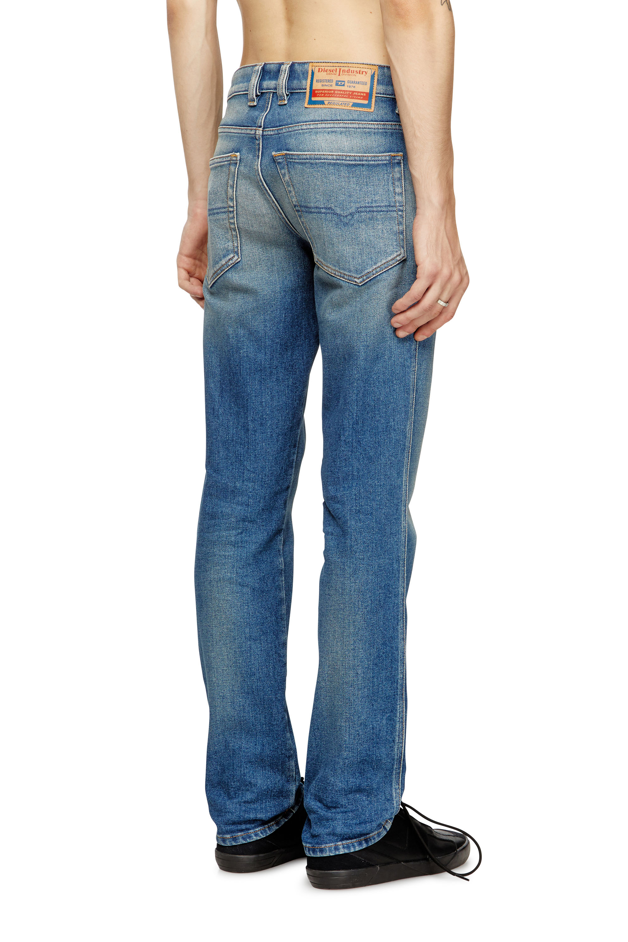 Slim Jeans 1993 D-Vyl 09M14, Medium blue Diesel - Man's Slim Jeans 1993 D-Vyl 09M14, Medium blue - 4