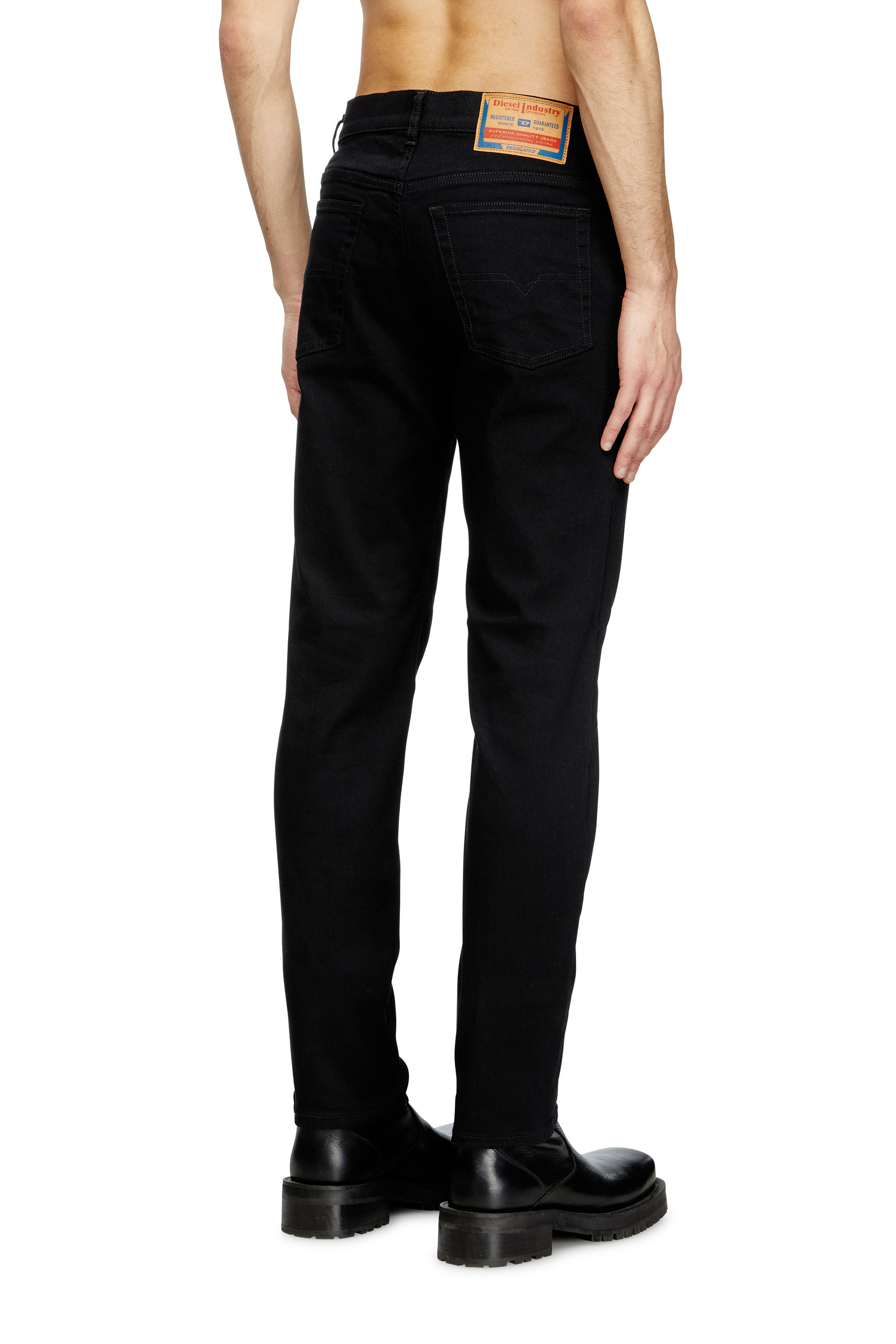 Regular Jeans 2023 D-Finitive 069YP, Black/Dark grey Diesel - Man's Regular Jeans 2023 D-Finitive 069YP, Black/Dark grey - 4