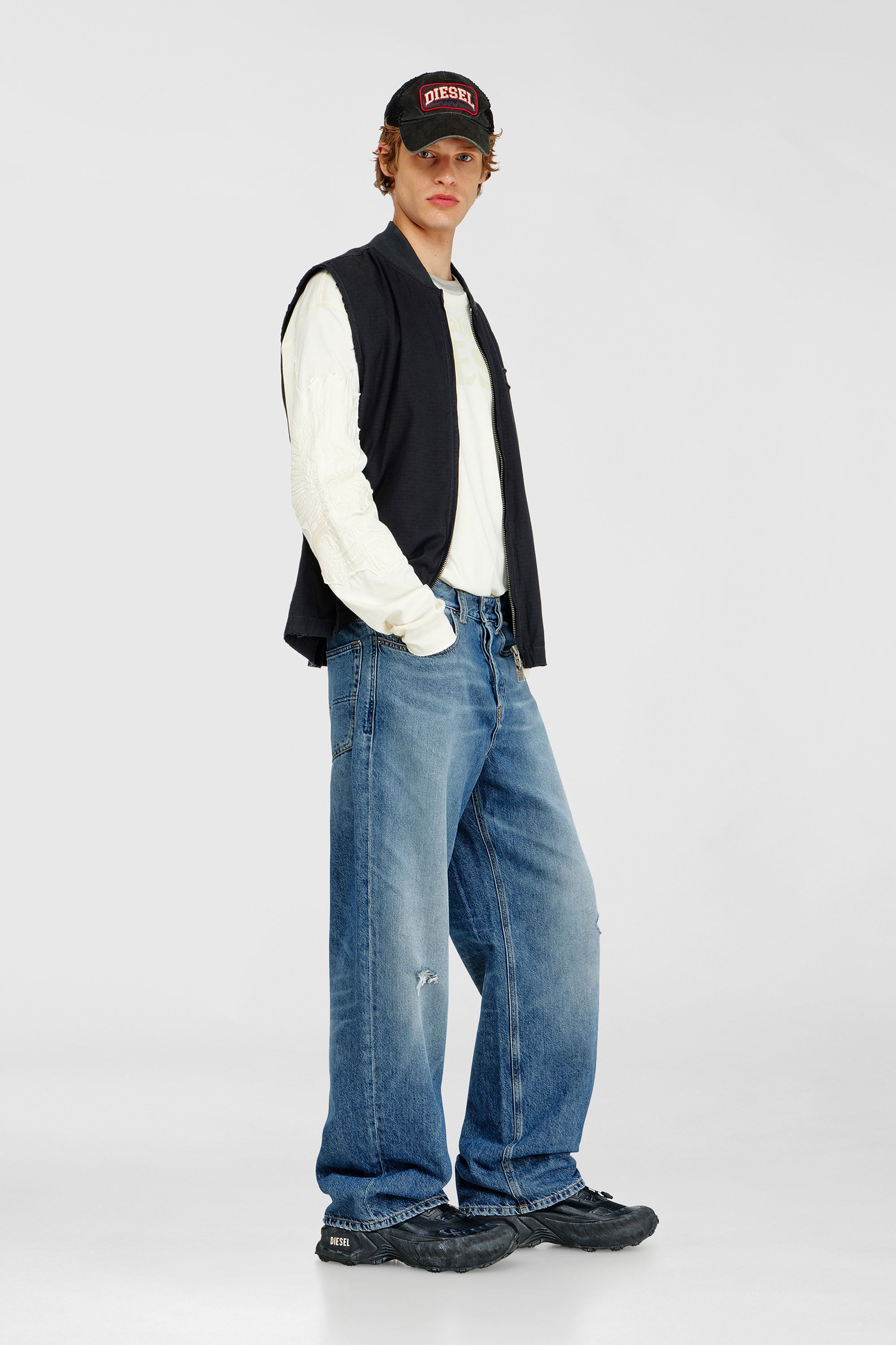 Diesel - Man's Relaxed Jeans 2001 D-Macro 09P61, Medium blue - 1