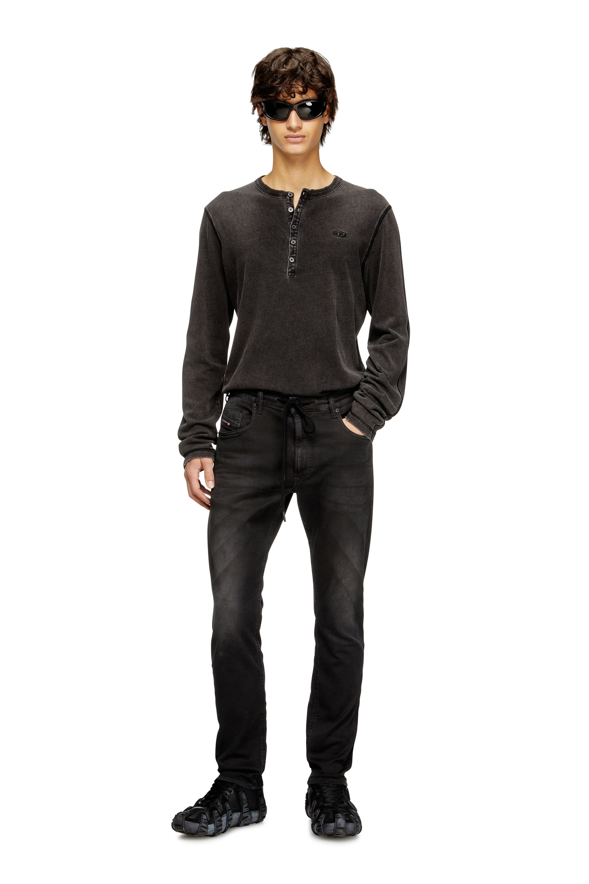 Diesel - Man's Regular 2032 D-Krooley Joggjeans® 0670M, Black - 1