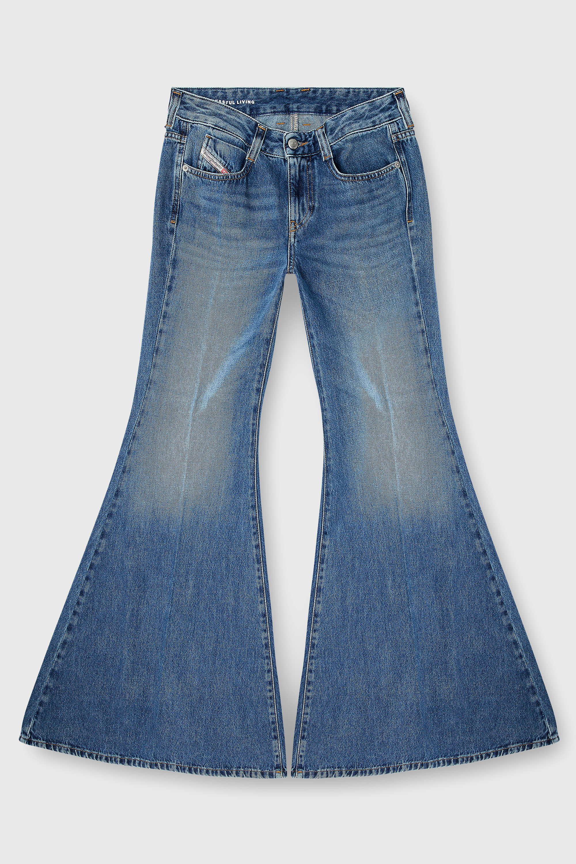 Diesel - Woman's Flare Jeans 1970 D-Bleess 09M56, Medium blue - 4