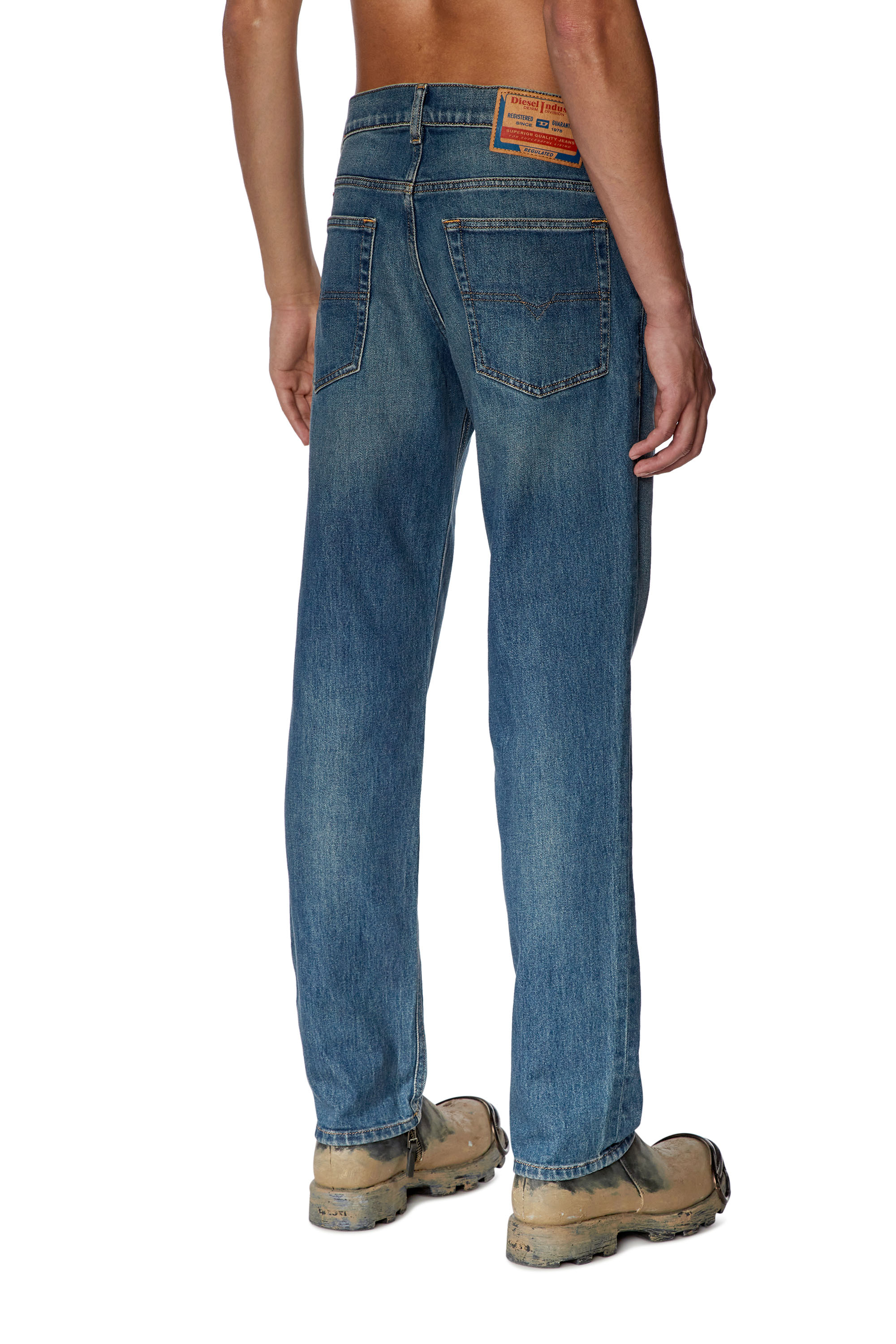 Diesel - Tapered Jeans 2023 D-Finitive 09F88, Medium blue - Image 2