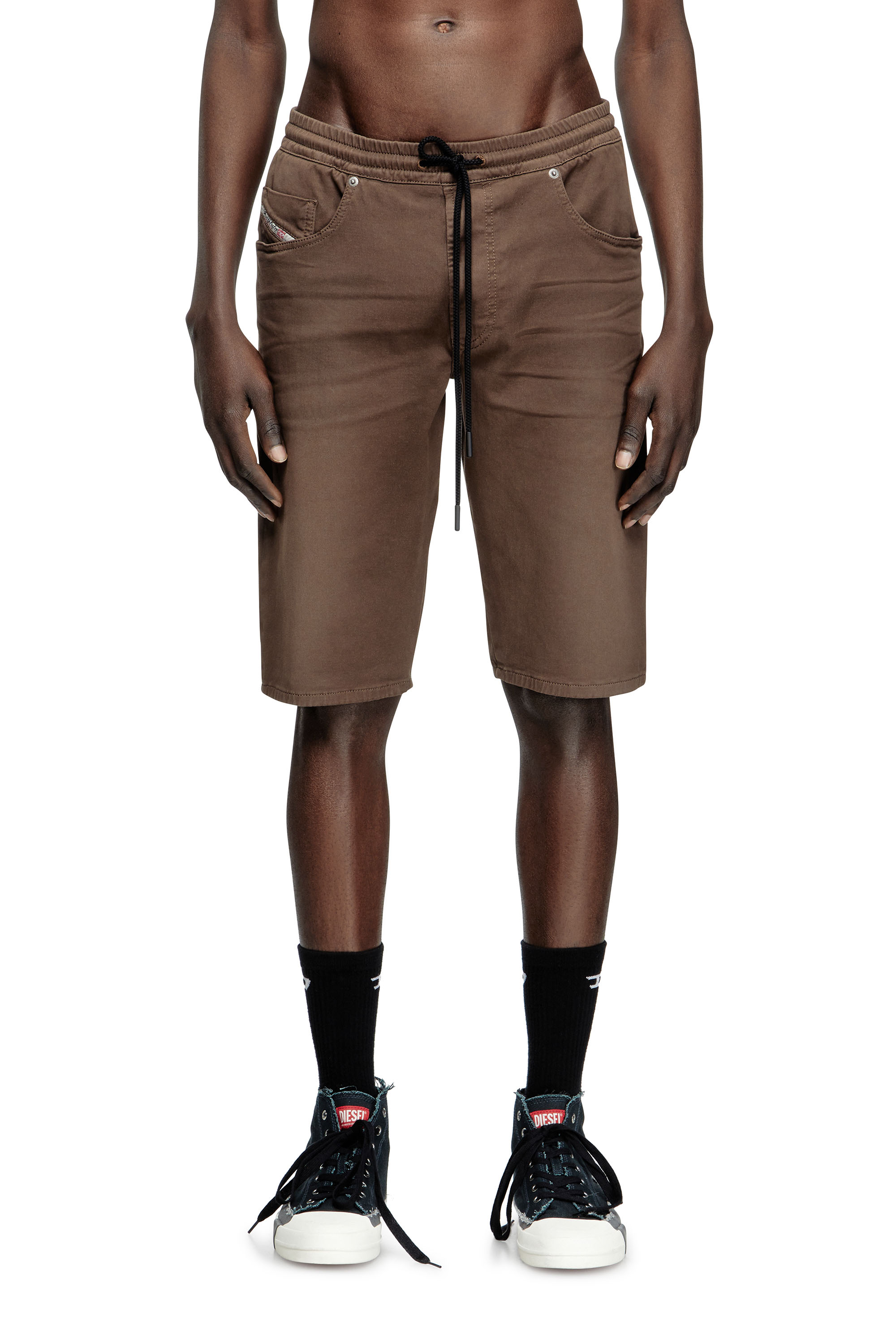 Diesel - 2033 D-KROOLEY-SHORT JOGG, Man's Chino shorts in JoggJeans in Brown - 3