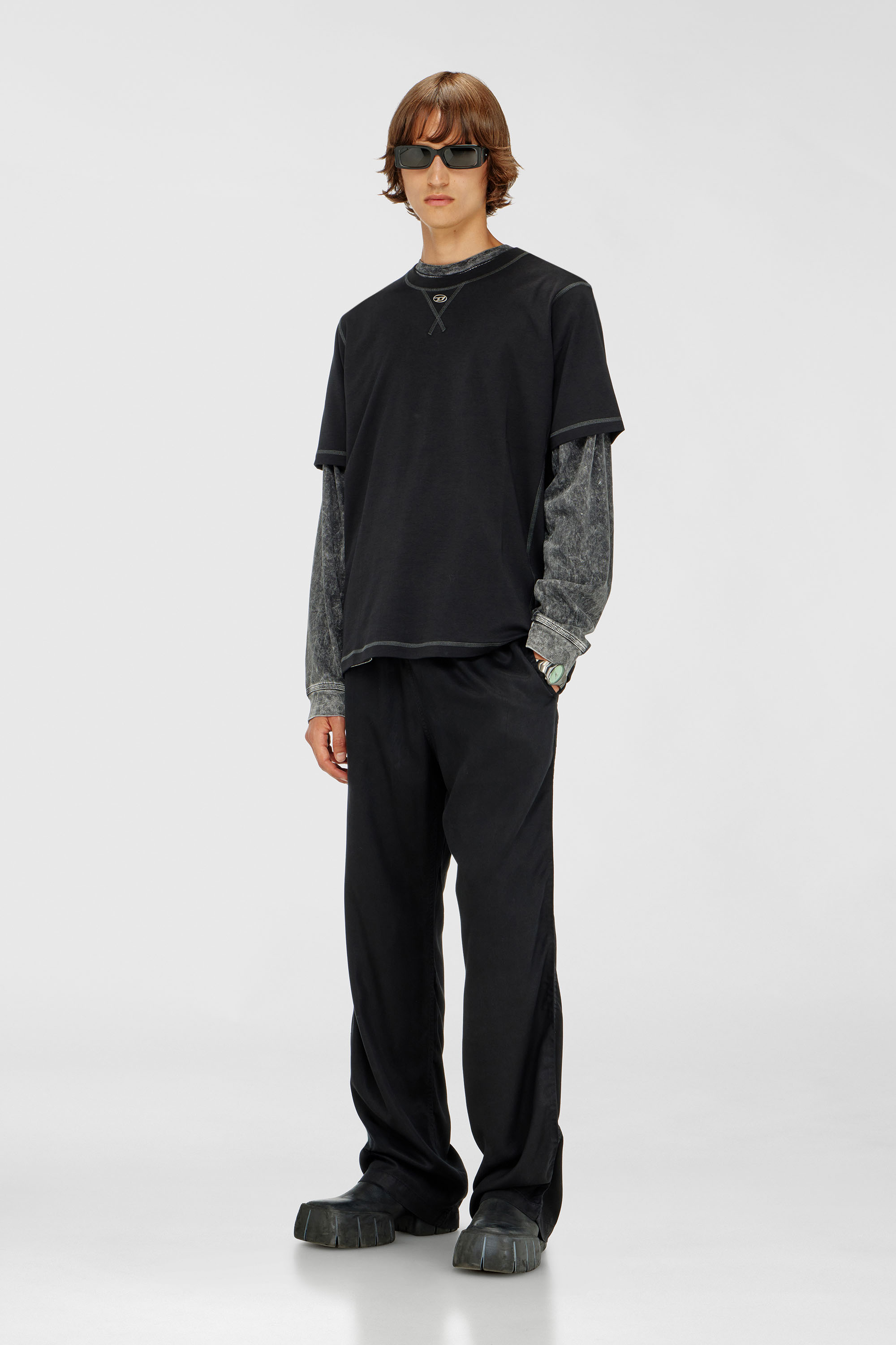 Diesel - T-MADJUST-TR, Man's Regular T-shirt with crew neck and Oval D in Black - 2