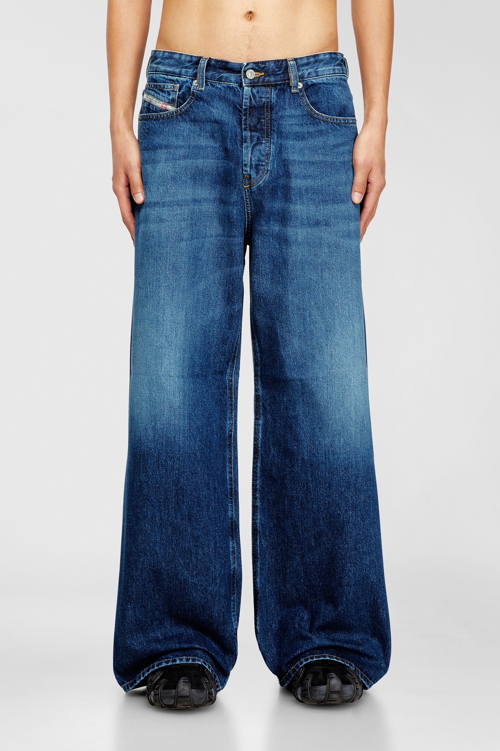 Diesel - Unisex's Relaxed Jeans 1996 D-Sire 09I27, Dark Blue - 1