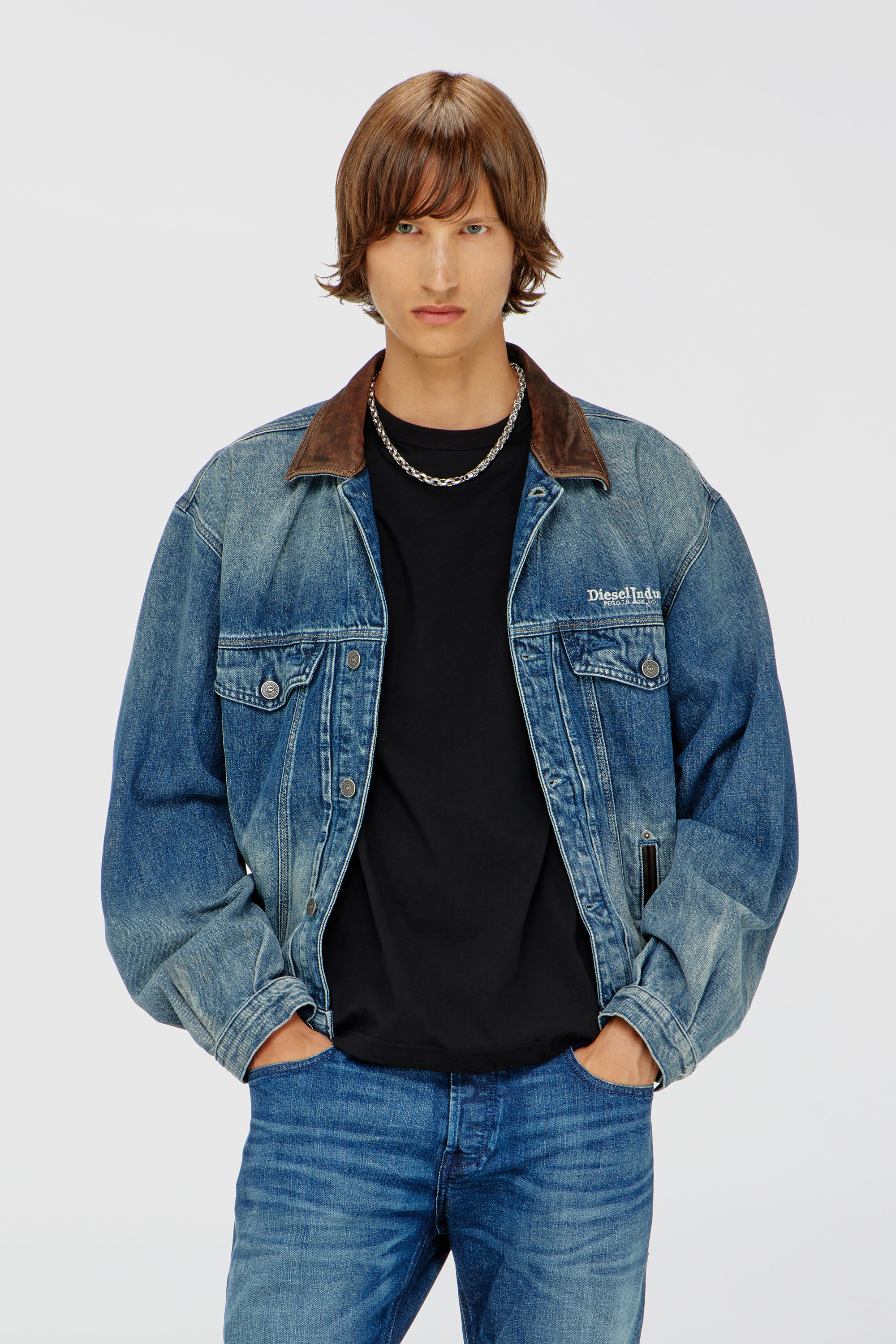Diesel - D-DENVER-S1, Unisex's Denim trucker jacket with contrast leather trims in Blue - 1