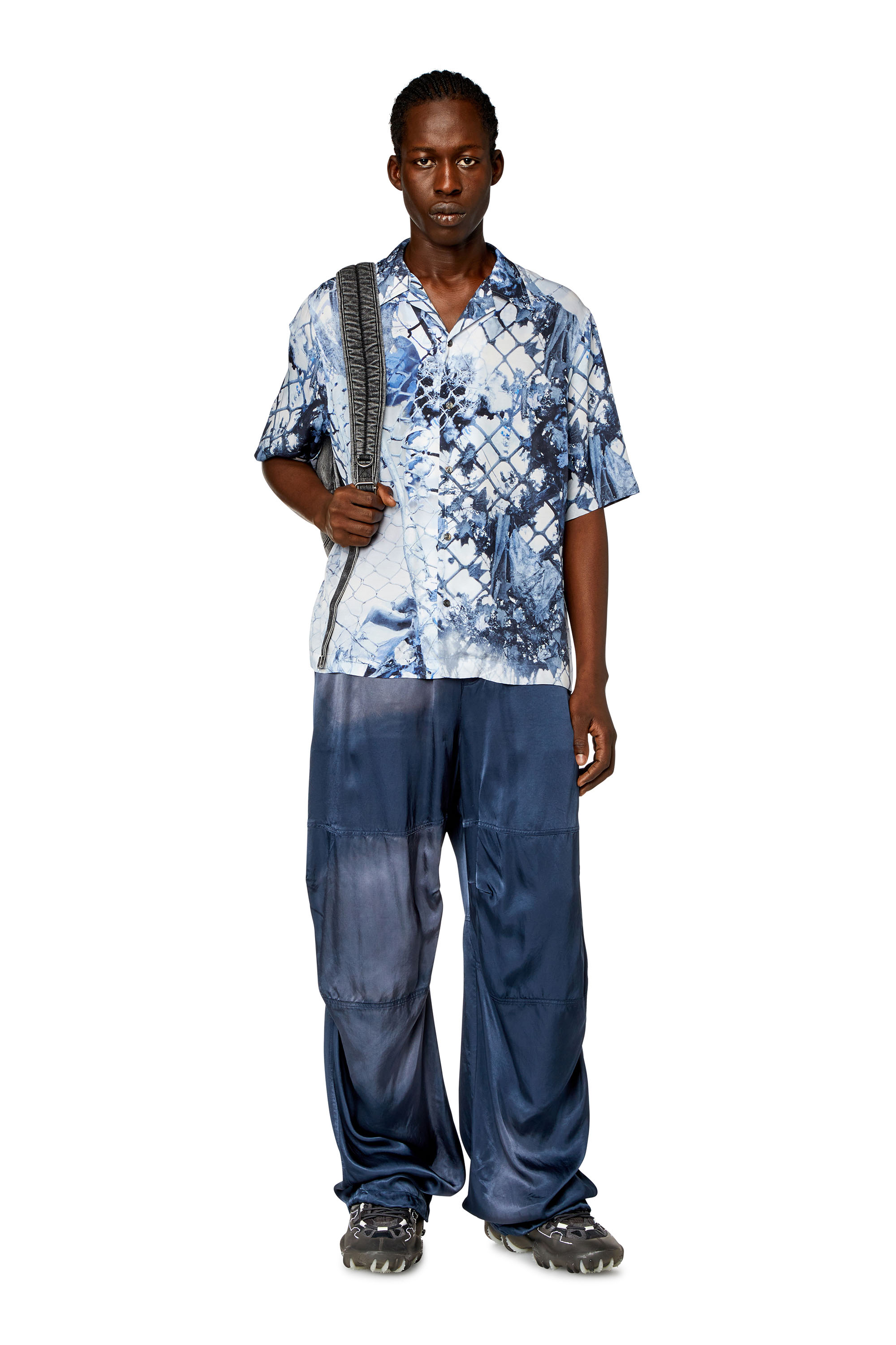 Diesel - S-BRISTOL, Man's Bowling shirt with abstract print in Blue/White - 1