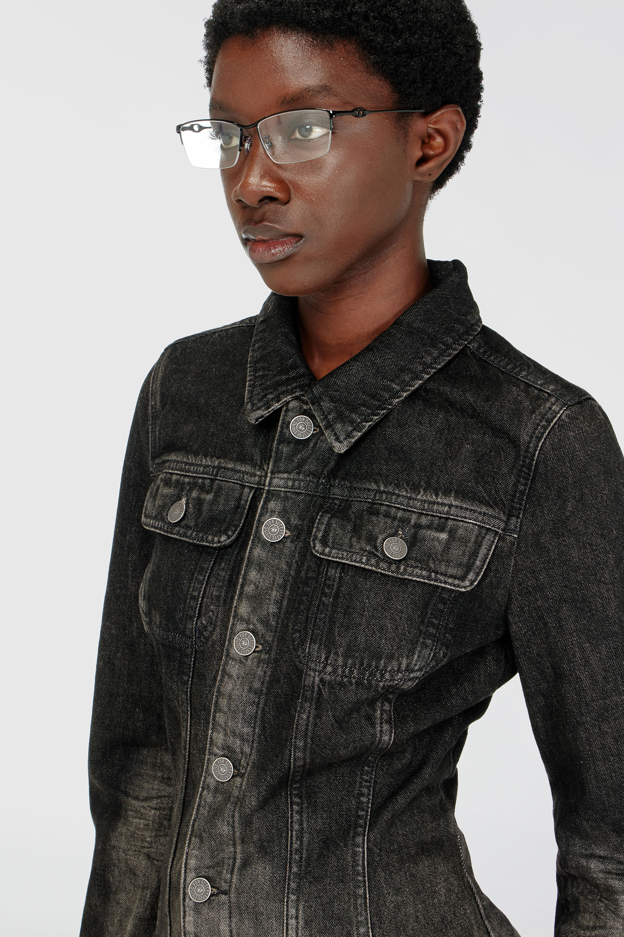 Diesel - DE-KATERIN-FSJ, Woman's Fitted trucker jacket in dirty-effect denim in Black - 5